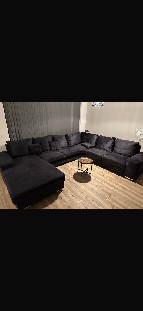 Sofa/zetel u - vorm goede staat, Enlèvement, Comme neuf, Quatre personnes ou plus, Velvet donker blauw