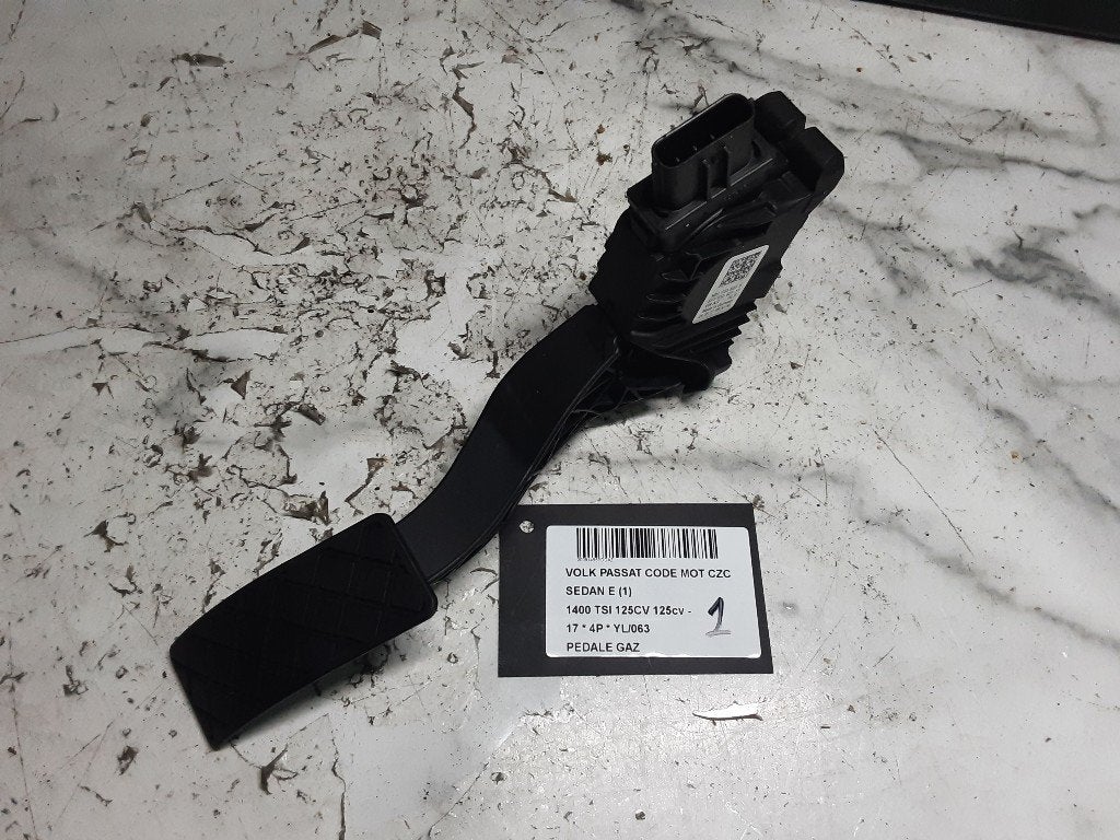 PEDALE D'ACCELERATEUR Volkswagen Passat (3G2) (5Q1723503H), Volkswagen, Volkswagen AG, Utilisé, Kundenbetreuung@volkswagen.de