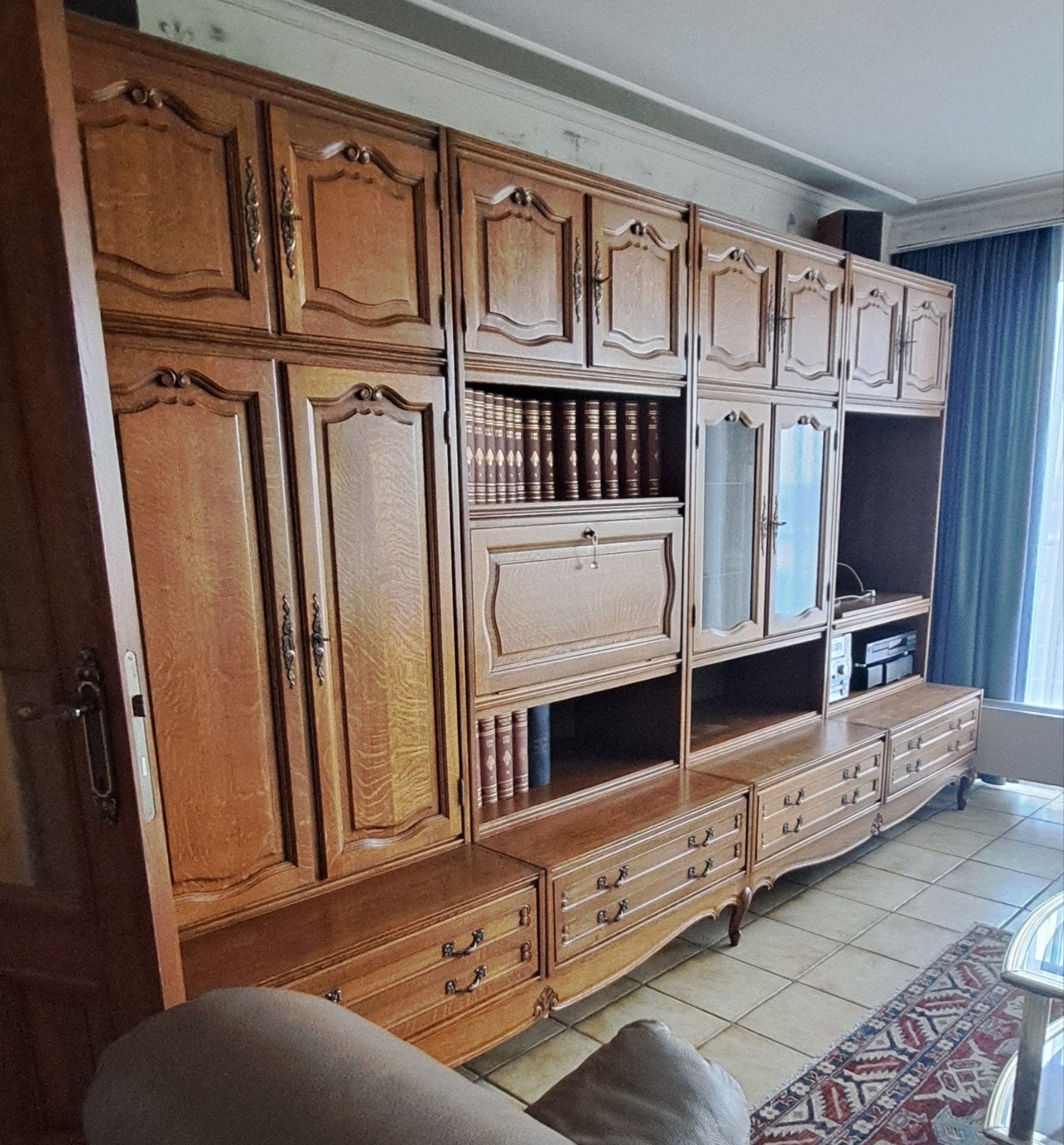 kast  louis xv stijl, Ophalen