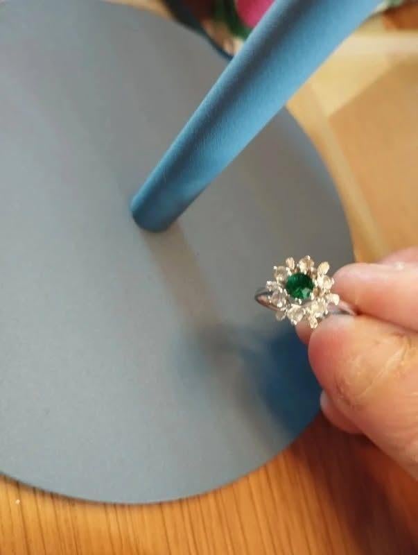 Bague fantaisie vintage en plaqué or. Taille 52.5 16,5 mm, Bijoux, Sacs & Beauté, Enlèvement, Autres matériaux, Bague