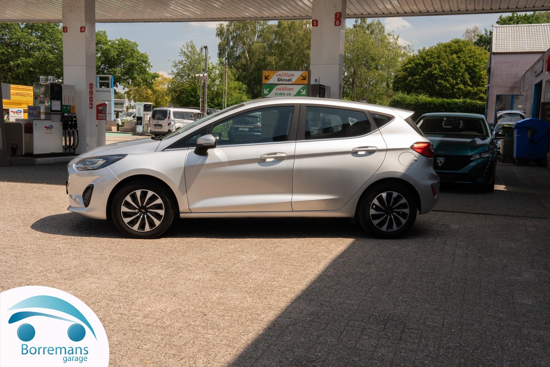 Ford Fiesta 1.0 Titanium Business | Navigatie | Bluetooth |, 0 kg, Argent ou Gris, Achat, Electronic Stability Program (ESP)