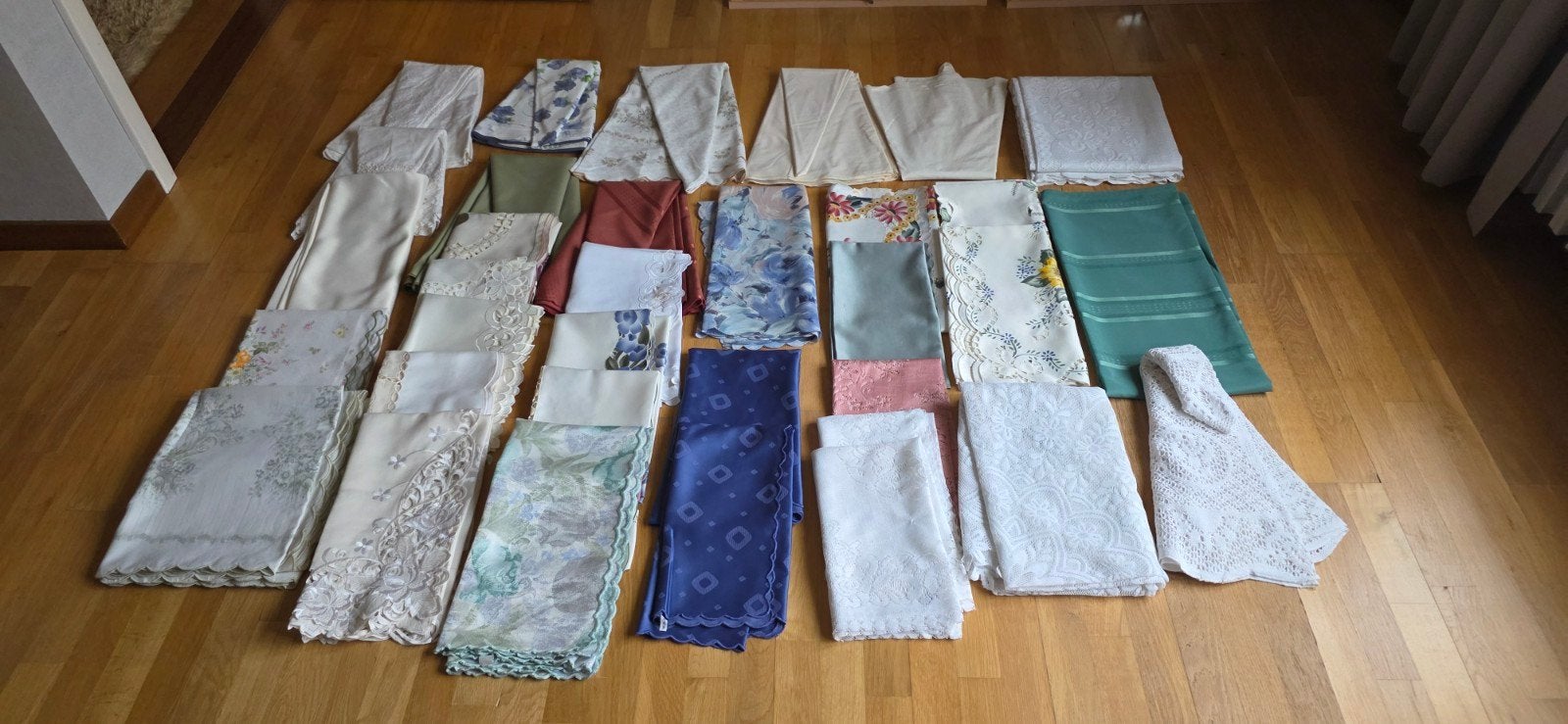Nappes, Maison & Meubles, Enlèvement, Comme neuf, Ovale