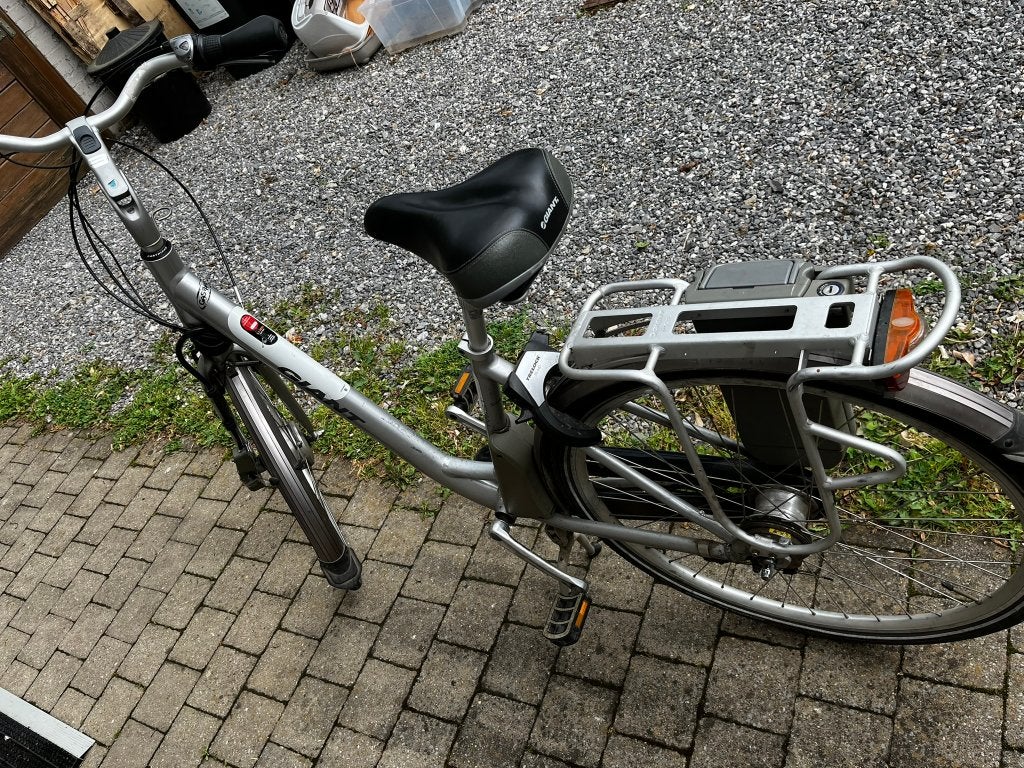 vélo électrique dame, Vélos & Vélomoteurs, Vélos | Femmes | Vélos pour femme, Utilisé, Giant, Vitesses, Moins de 47 cm, Enlèvement