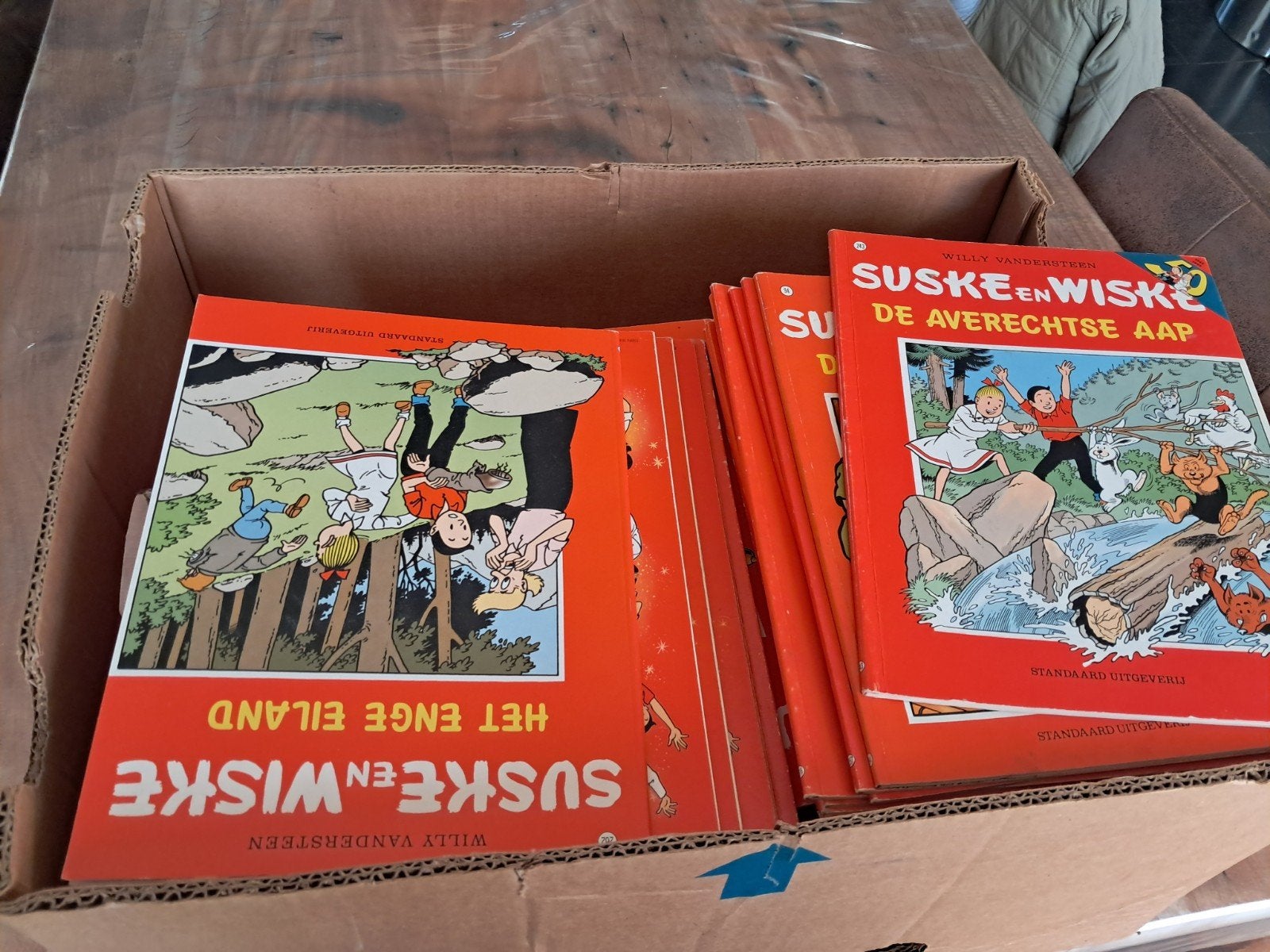 Doos vol suske en wiske,s strips, Boeken, Ophalen