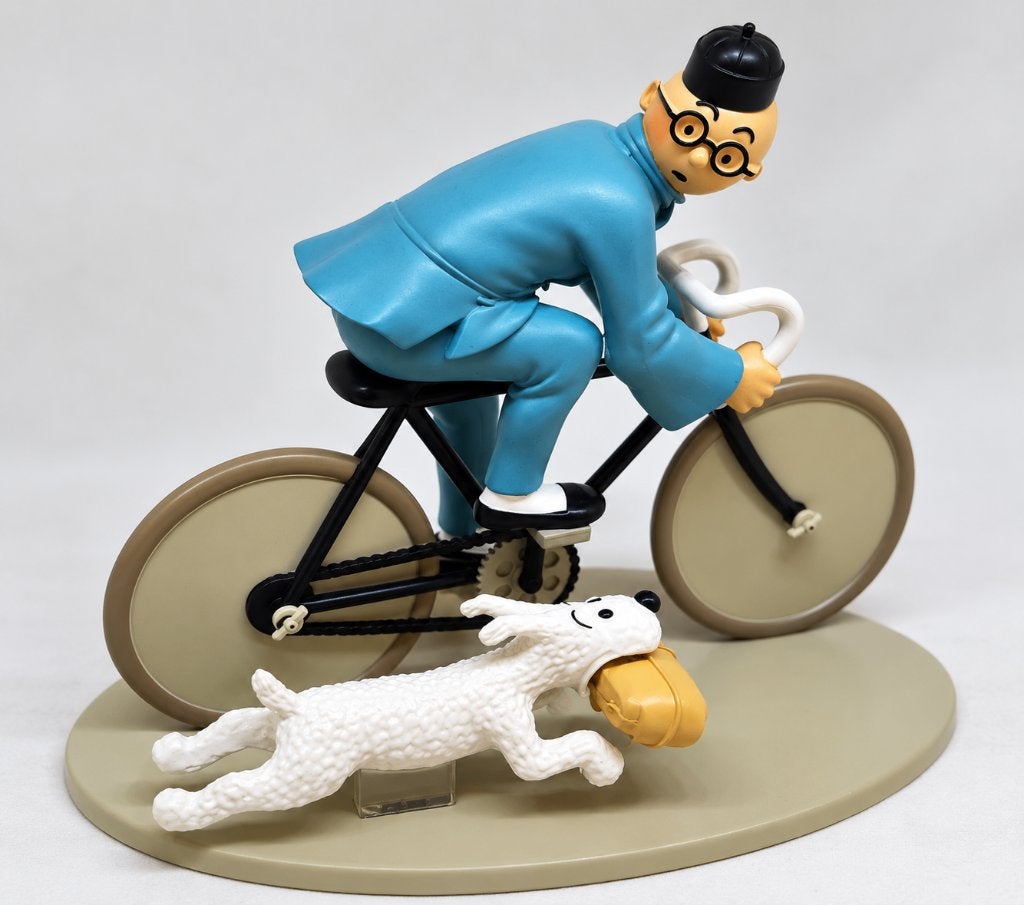 Kuifje en Snowy op de fiets -  handgeschilderde hars, Ophalen of Verzenden, Kuifje, Nieuw, Beeldje of Figuurtje