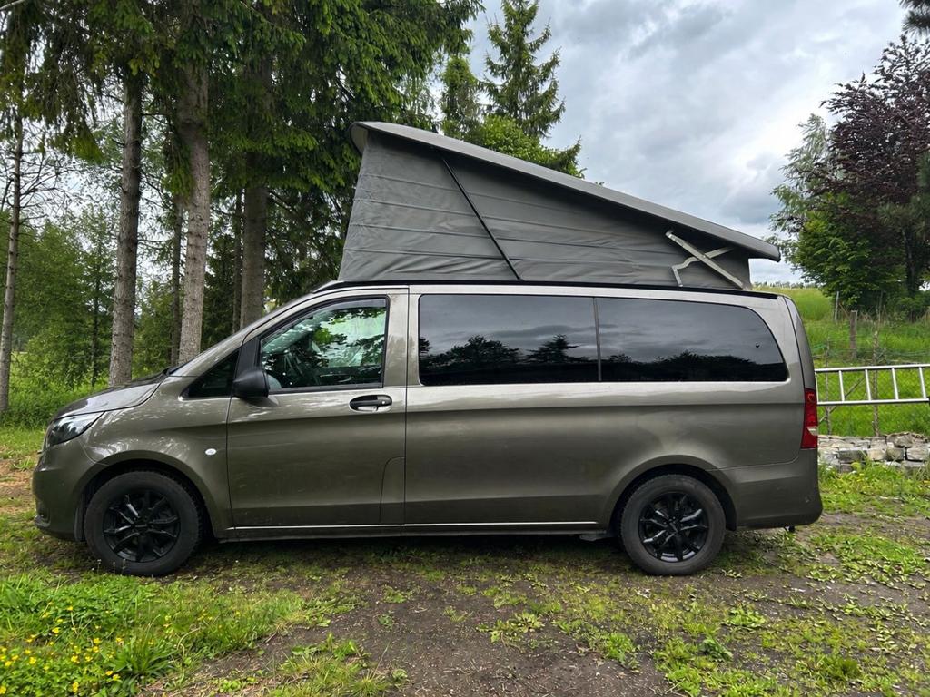 Mercedes Marco Polo 7 places ( pas de cuisine), Argent ou Gris, Achat, 7 places, Carnet d'entretien