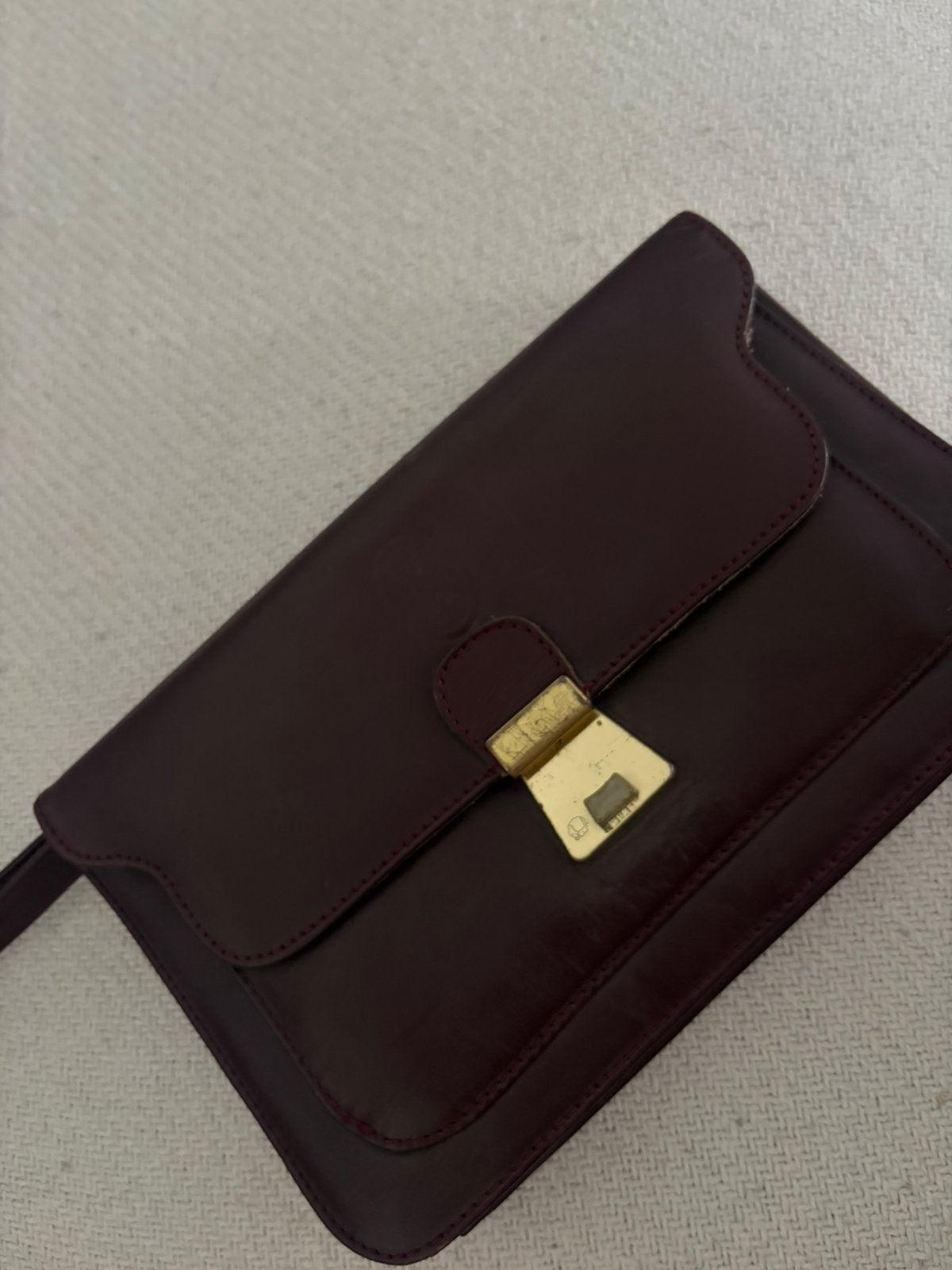 Vintage Cartier Paris – Bordeaux Leather Clutch, Handtassen en Accessoires, Ophalen of Verzenden, Gebruikt