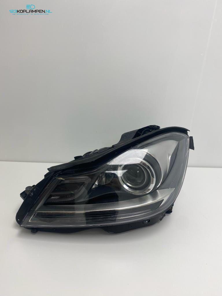 (VR) Mercedes C Klasse W204 Bi Xenon ILS koplamp links, Auto-onderdelen, Gebruikt, -, Ophalen of Verzenden, -
