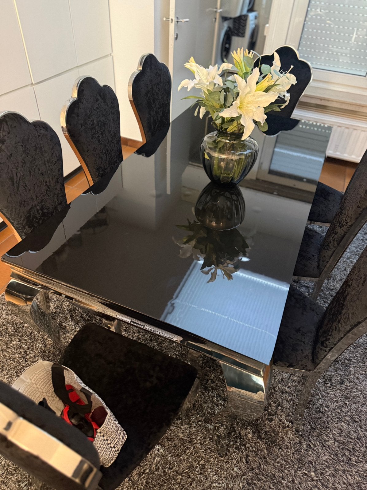 Eettafel 800 euro en 8 stoelen 800 euro, Ophalen, Zo goed als nieuw