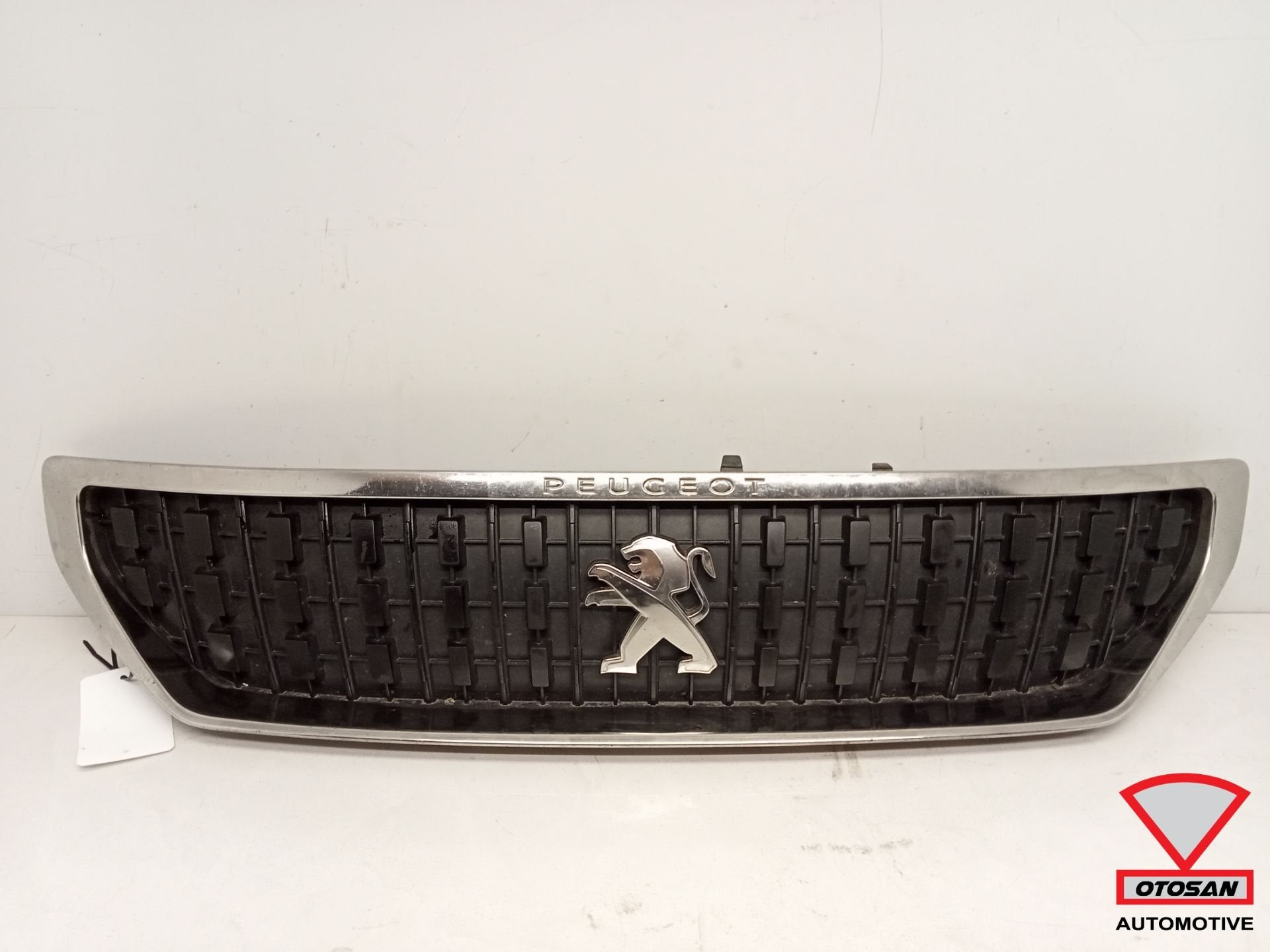Peugeot Expert III 16-24 Origineel! Grille Radiatorrooster, Taurusavenue 1
2132 LS  Hoofddorp, NL, Gebruikt, Contact.group@renault.com