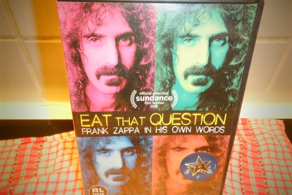 DVD Eat That Question Frank Zappa In His Own Words., Cd's en Dvd's, Nederlands, Ophalen of Verzenden, Zo goed als nieuw, Engels