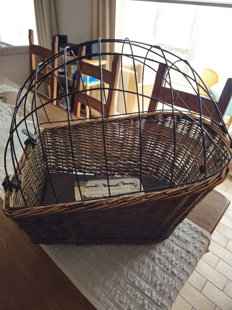 Rieten fietsmand hond met metalen kooi en stuurbevestiging, Animaux & Accessoires, Accessoires pour chiens, Trixie, Enlèvement