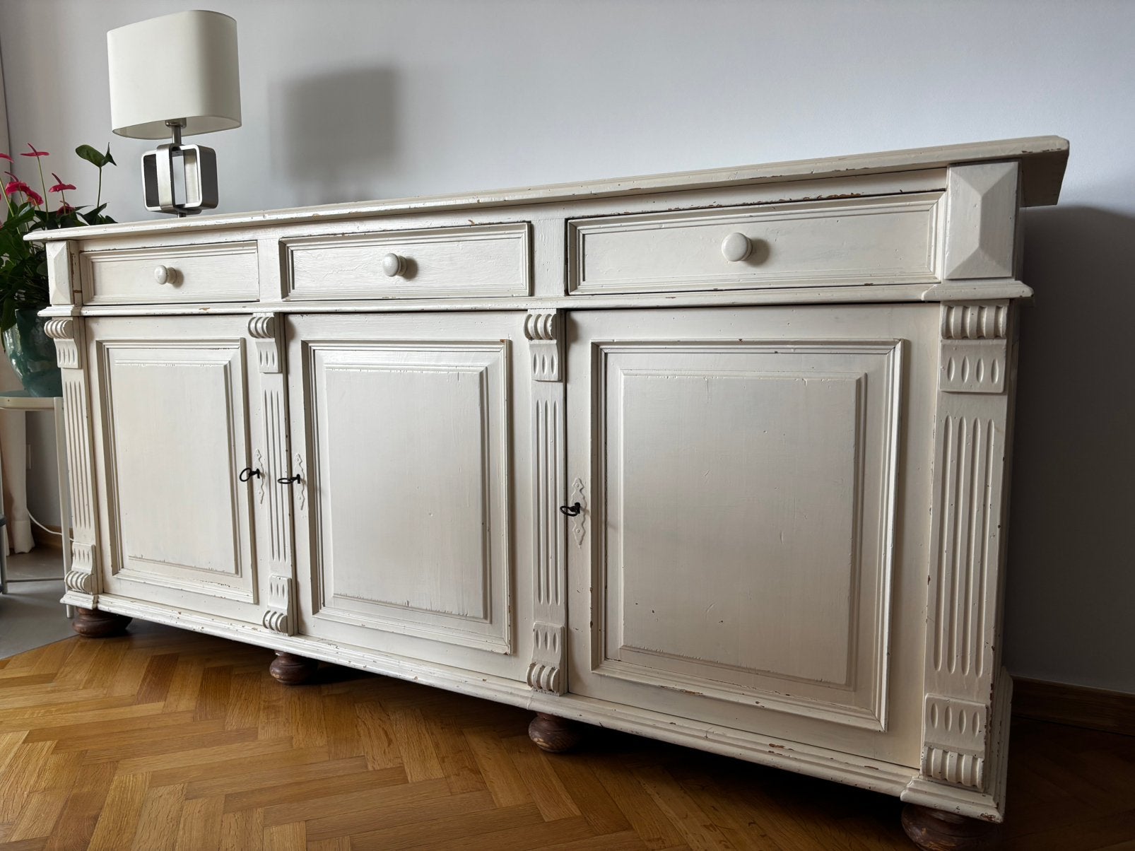 Dressoir, Enlèvement, Utilisé