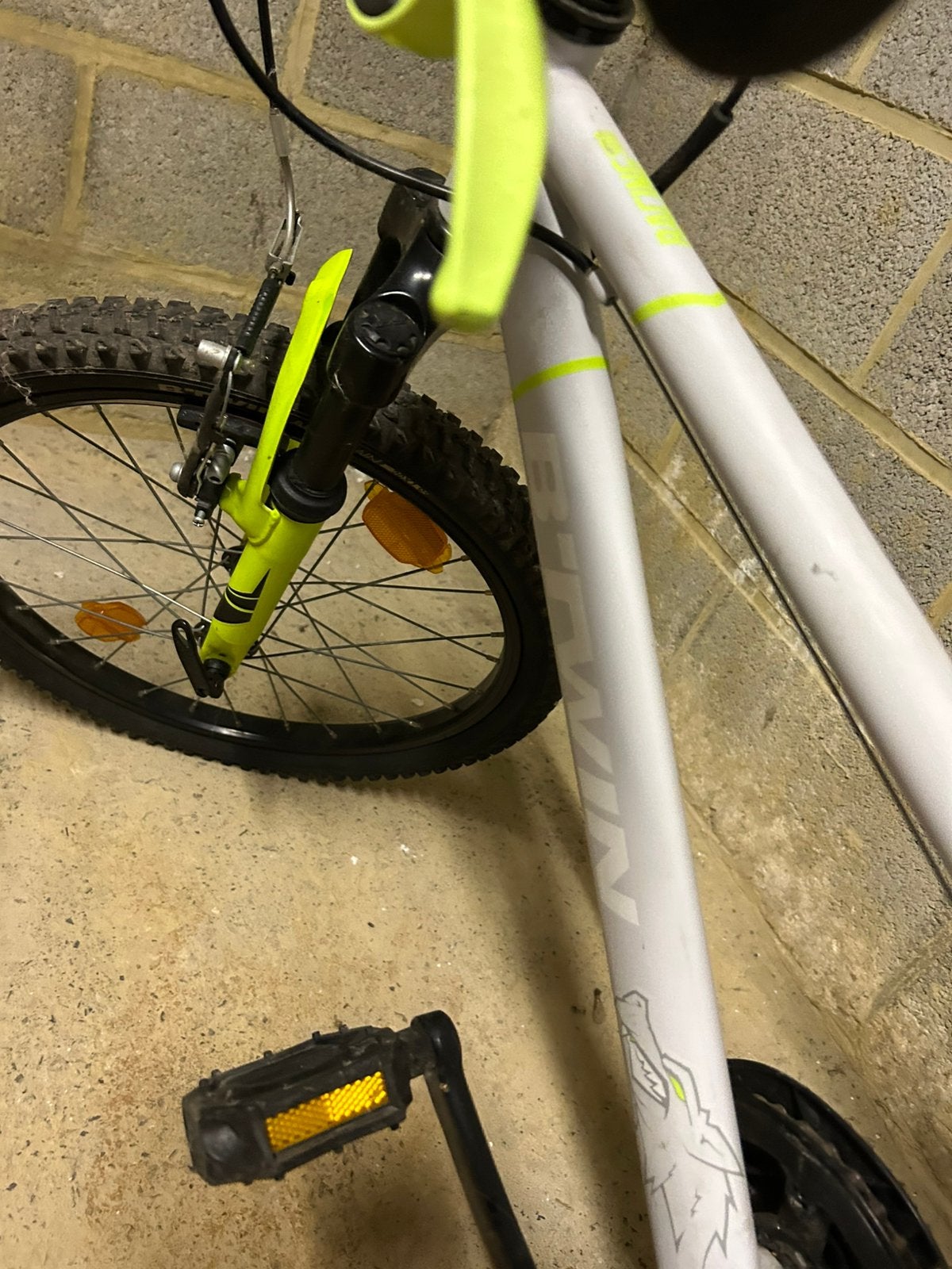 Vtt rnfant btwin, Enlèvement, Comme neuf