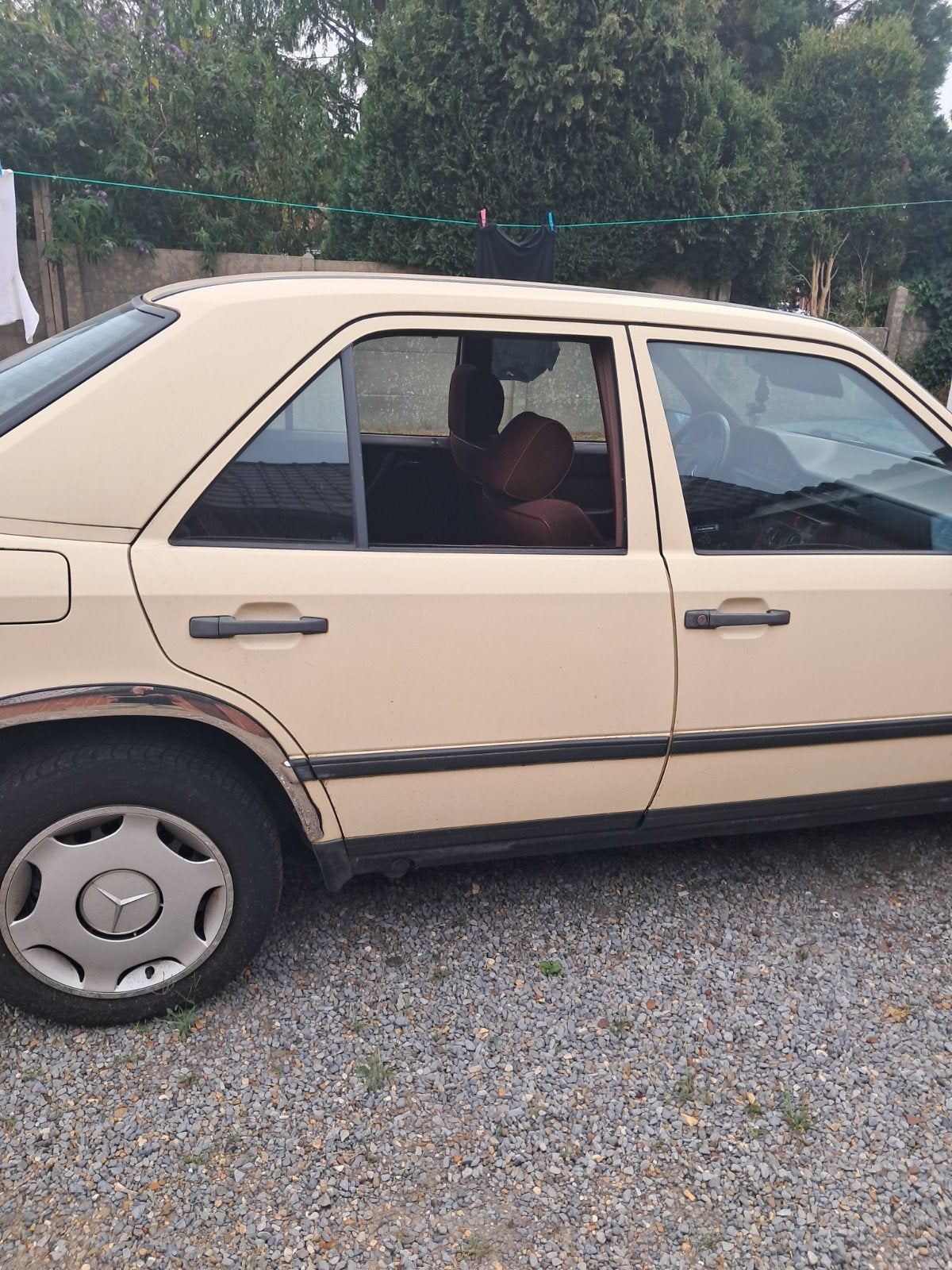Mercedes e200 diesel oldtiemer, Achat, Série 200, Particulier, 5 places