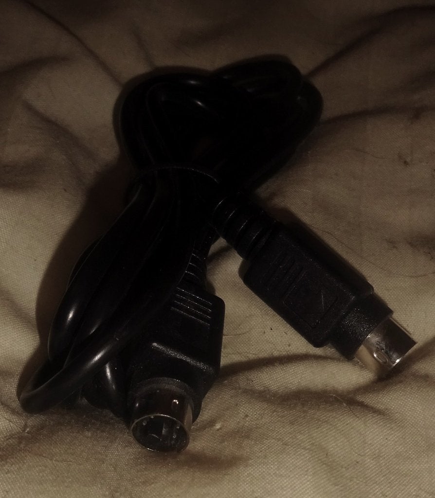 Câble vidéo S-VHS, TV, Hi-fi & Vidéo, Câbles audio & Câbles de télévision, Enlèvement, Utilisé