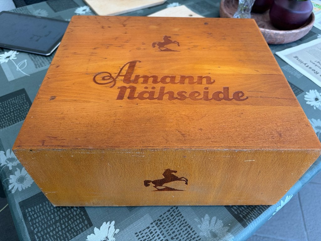 antiek houten bakje, Antiek en Kunst, Antiek | Gereedschap en Instrumenten, Ophalen