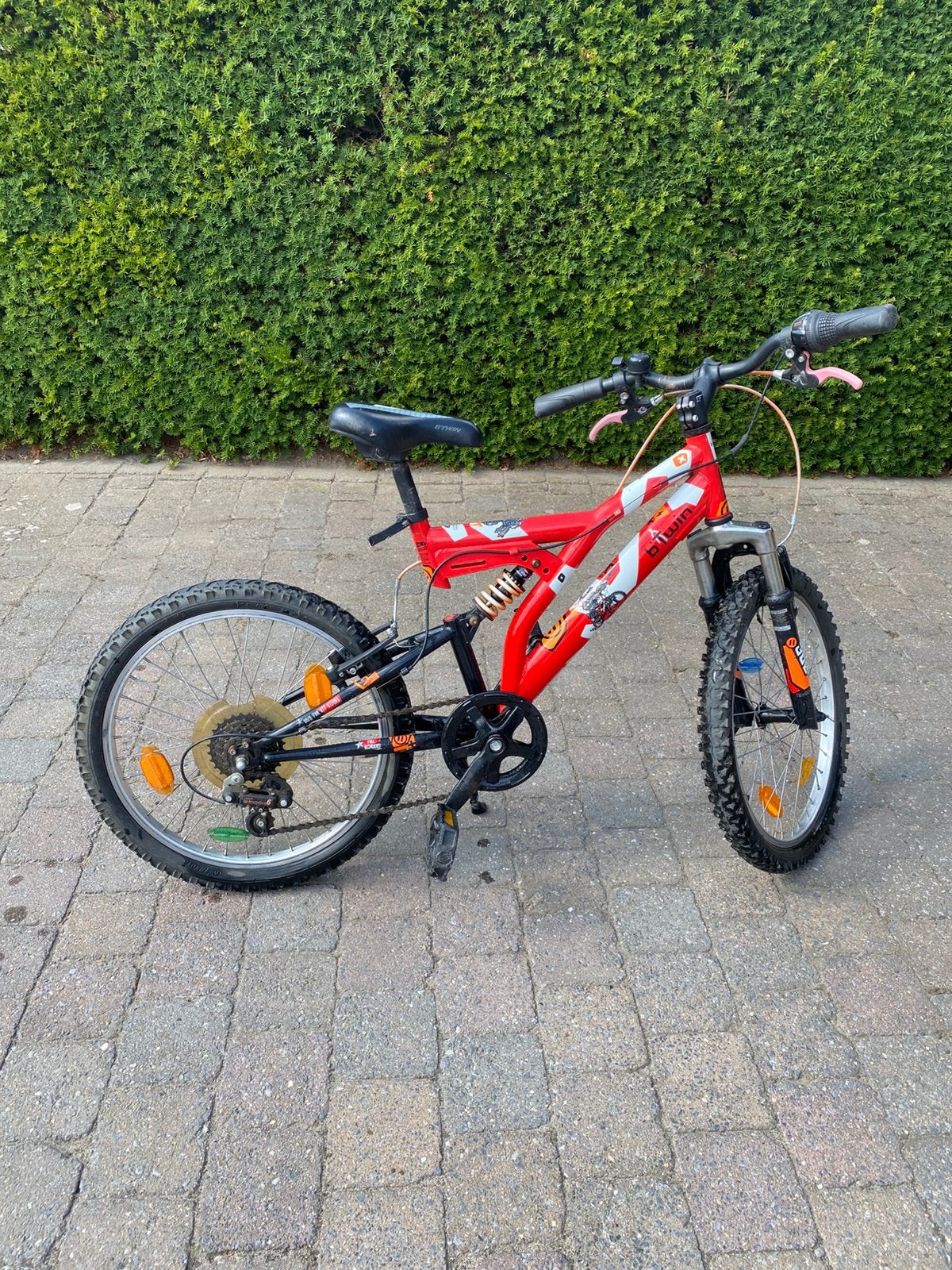 Mooie Btwin fiets - 20 inch, Ophalen, Gebruikt, Velgrem, Handrem