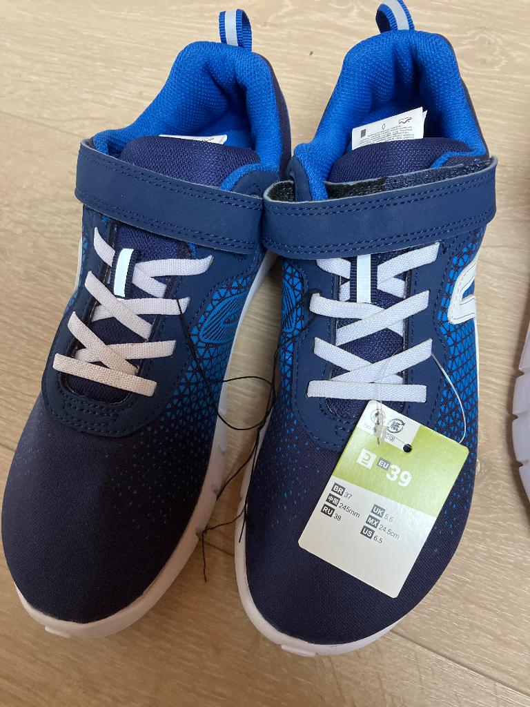 Baskets sport 39, Ophalen of Verzenden, Zo goed als nieuw, Sportschoenen