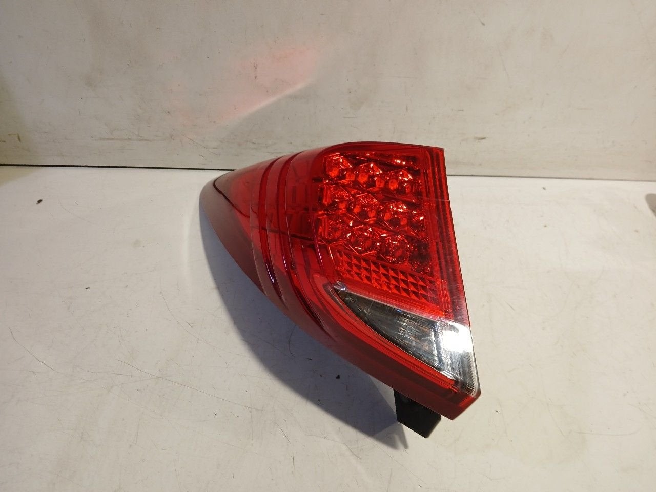 Achterlicht links buiten Honda Civic, Onderdelen@venauto.nl, Ettenseweg 76, 4706 PB Roosendaal, The Netherlands, Enlèvement ou Envoi