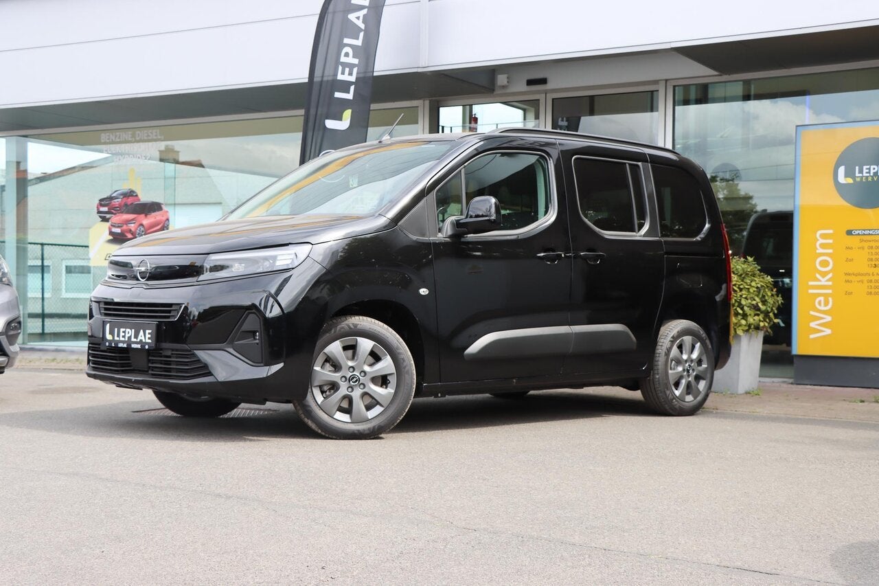 Opel Combo Life L1 1.2T 110PK |CONNECT PACK|STYLE PACK|, 0 kg, Monovolume, 0 kg, Zwart