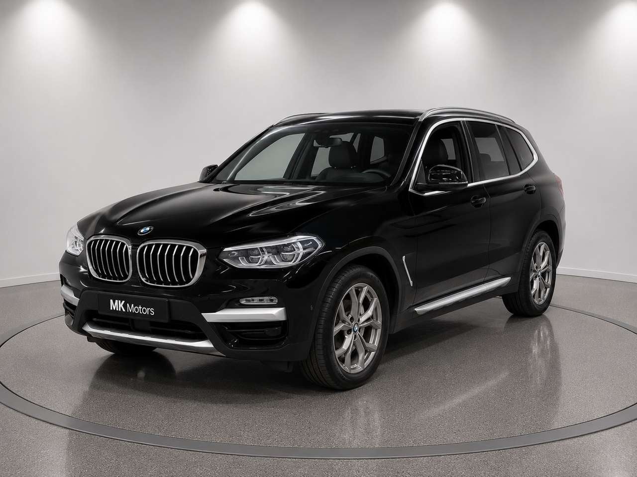 BMW X3 2.0 dA sDrive18 X Line | Adaptive LED | Sport Seats, Auto's, USB, 1995 cc, Zwart, 4 cilinders