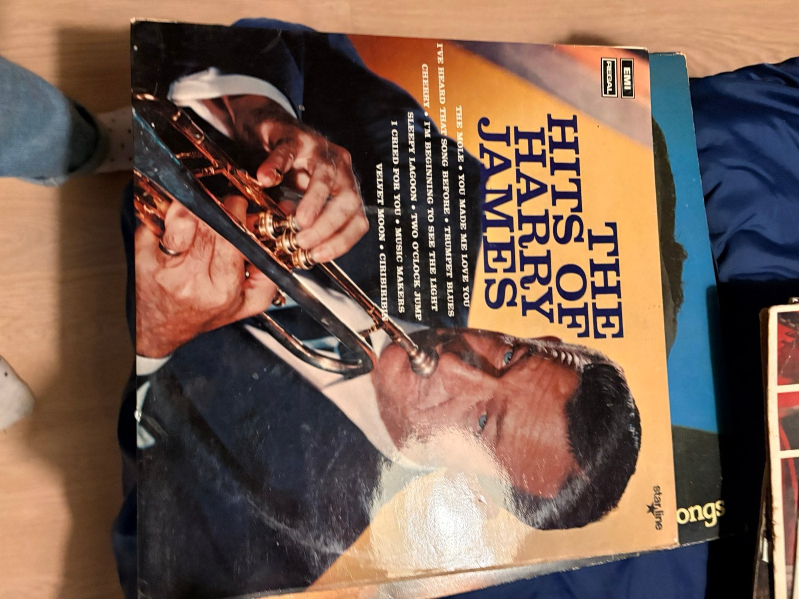 LES TUBES DE HARRY JAMES ET DE SON ORCHESTRE, CD & DVD, Vinyles | Jazz & Blues, Avec pochette intérieure, Comme neuf, Enlèvement