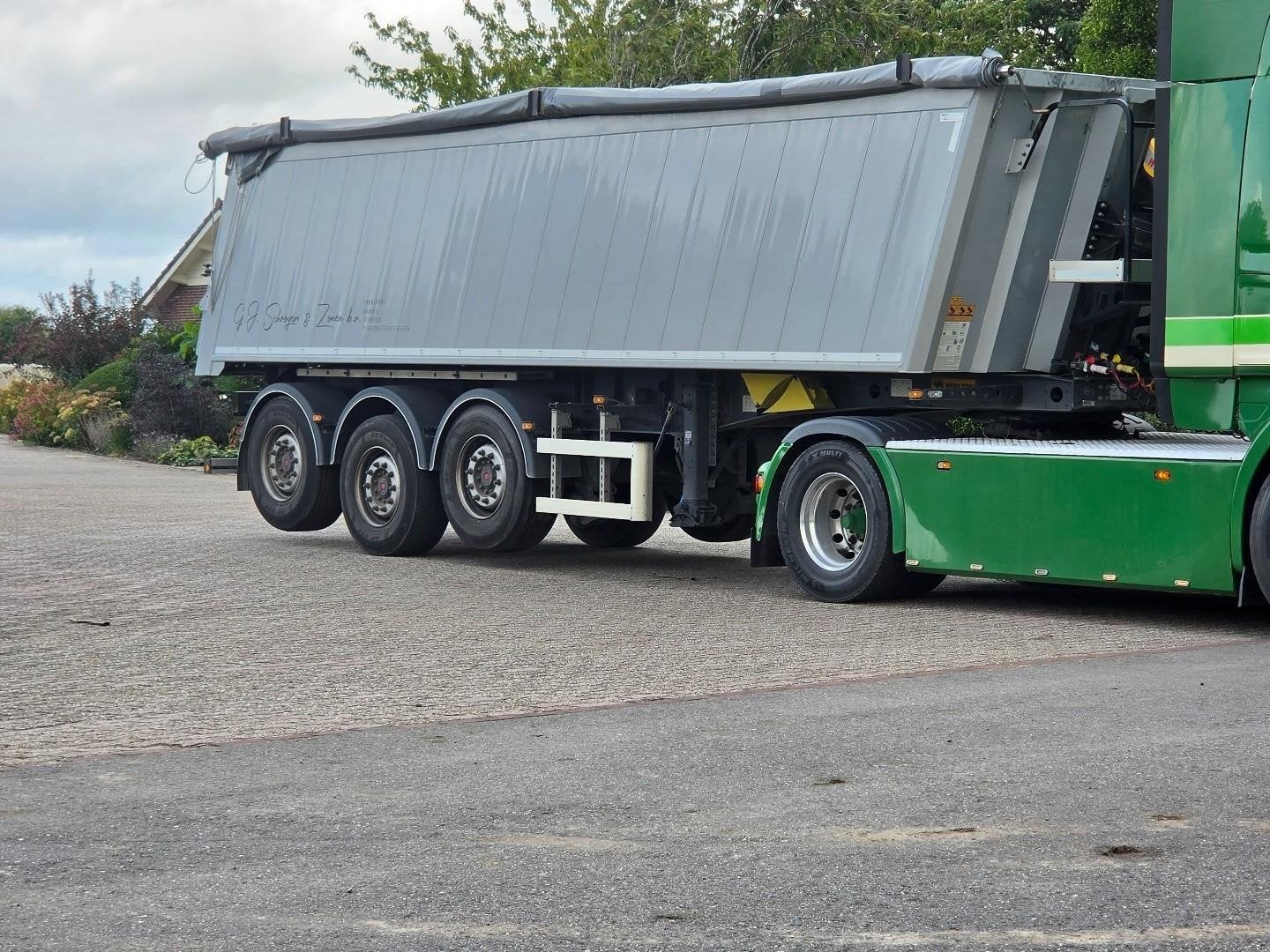 Wielton NW-3 Benne basculante/2 essieux relevables ! 34M3 DK, Autos, Achat, Entreprise, Autres carburants, Autres couleurs