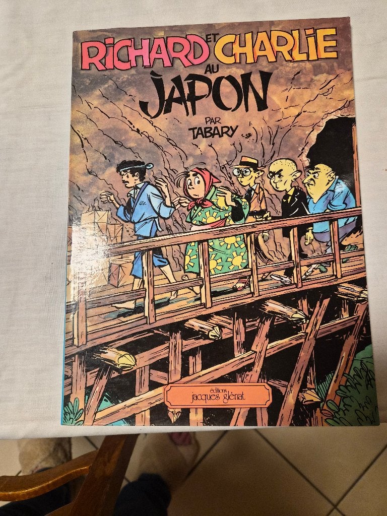Richard et Charlie au Japon – Tabary – EO Glénat 1977, Livres, Tabary, Enlèvement ou Envoi, Une BD, Utilisé