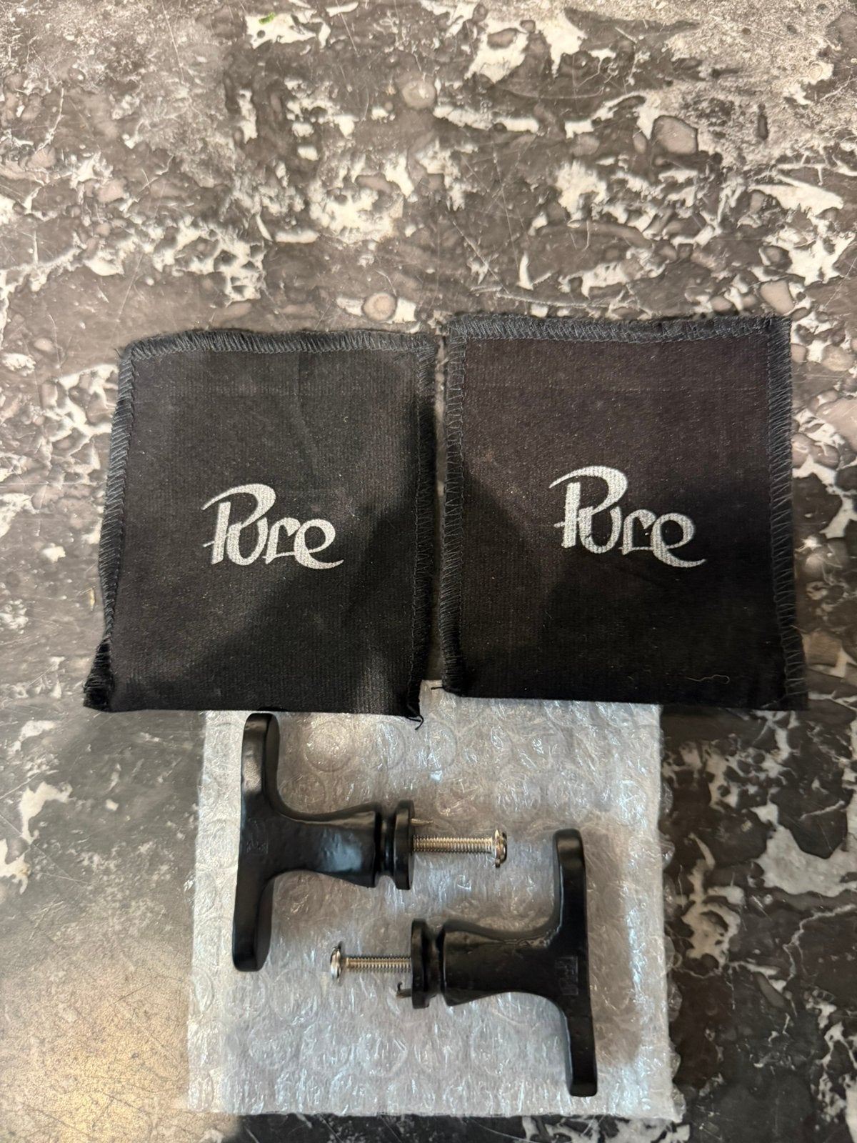 2 ongebruikte Dauby Pure knopjes, Huis en Inrichting, Woonaccessoires | Deurstoppers, Ophalen, Zo goed als nieuw