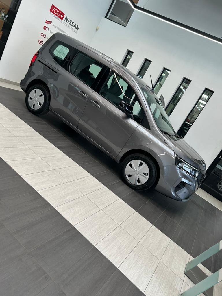 Nissan townstar 2025, Automaat, Leder, 96 kW, 5 zetels