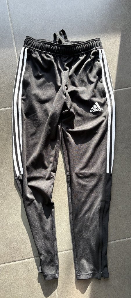 Adidas lange broek - Tiener (S), Ophalen of Verzenden, Gedragen, Zwart, Adidas