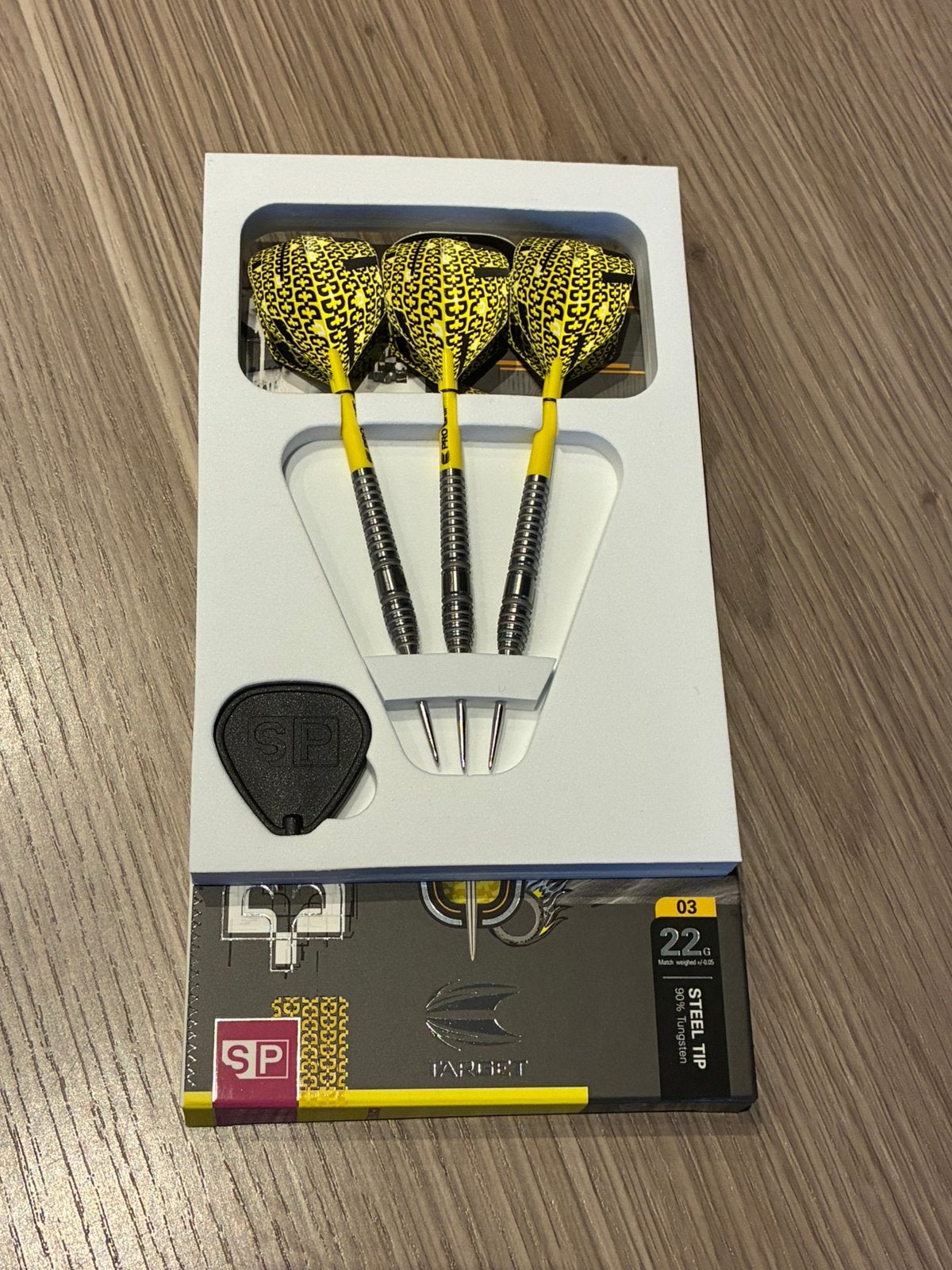 Target Bolide 03 22g, Sport en Fitness, Darts, Ophalen of Verzenden, Zo goed als nieuw, Pijlen