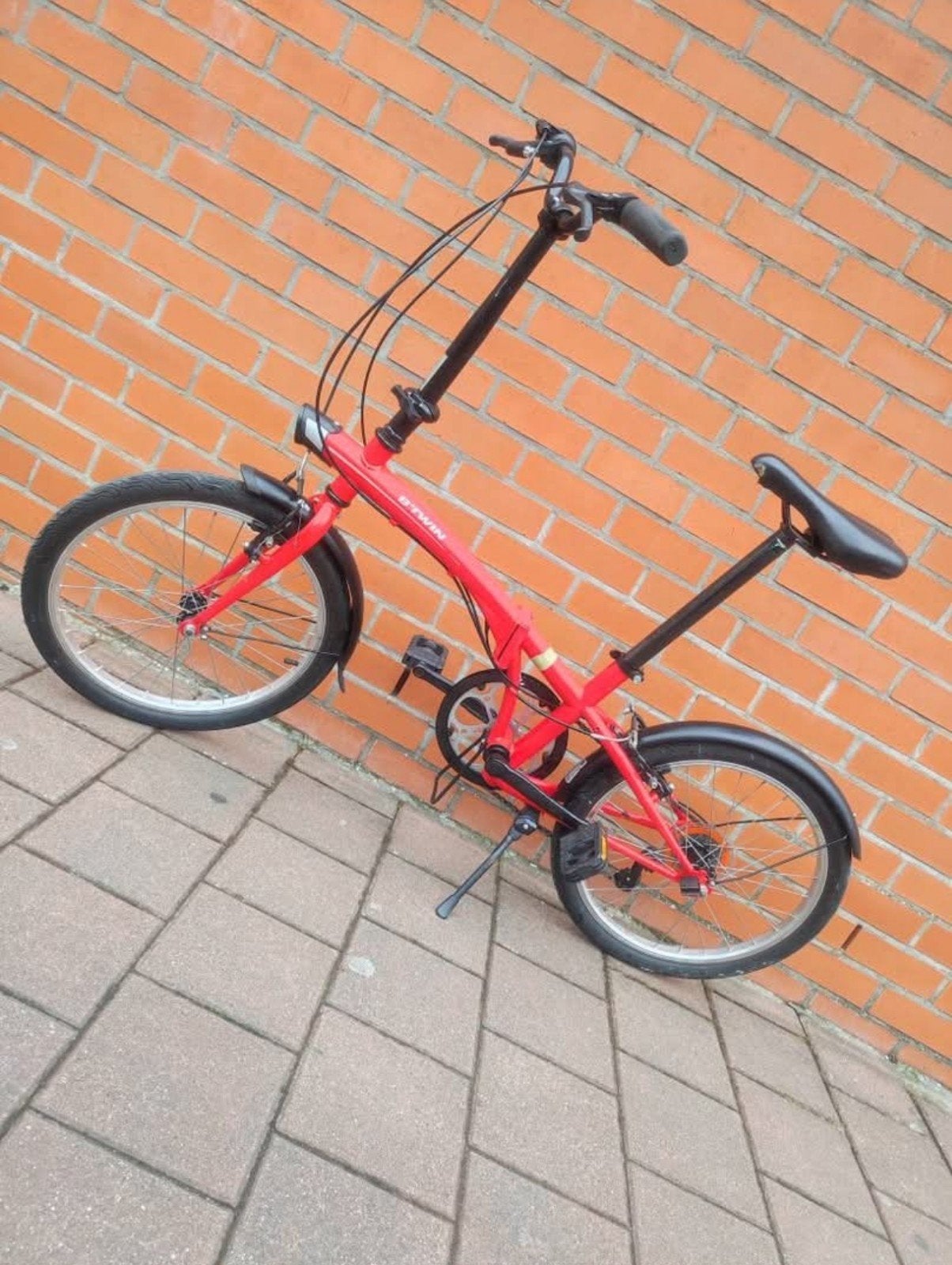 B-twin pliable, Vélos & Vélomoteurs