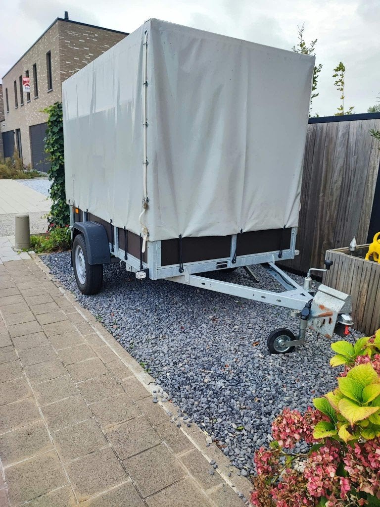 aanhangwagen ongeremd  met huif, Ophalen, Zo goed als nieuw
