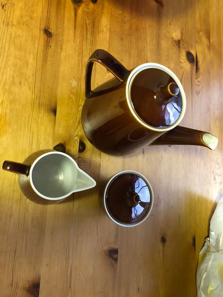 Set vintage bruine koffie/theepot met melkkan en suikerpot, Huis en Inrichting, Ophalen, Zo goed als nieuw
