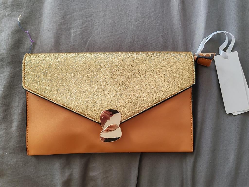 Pochette doré neuve, Enlèvement ou Envoi