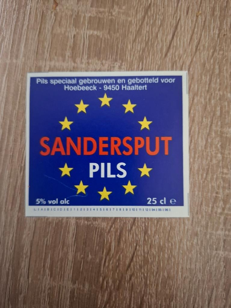 Sandersput etiket, Ophalen