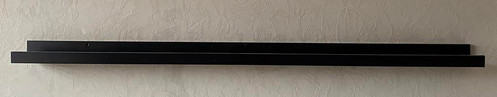 Lot de 2 étagères noir ikea, Ophalen, Gebruikt
