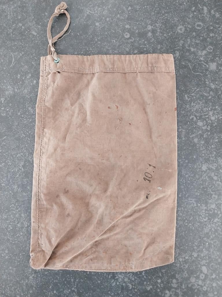 Trousse de nettoyage Wo1 Matricule française ou allemande, Enlèvement ou Envoi
