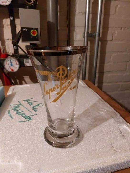 De gouden kroon  ertvelde, Verzamelen, Biermerken, Ophalen of Verzenden
