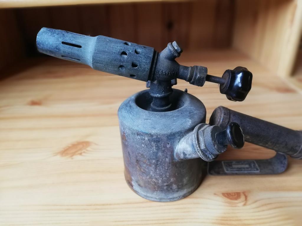 Ancienne lampe à souder, Antiquités & Art, Enlèvement ou Envoi