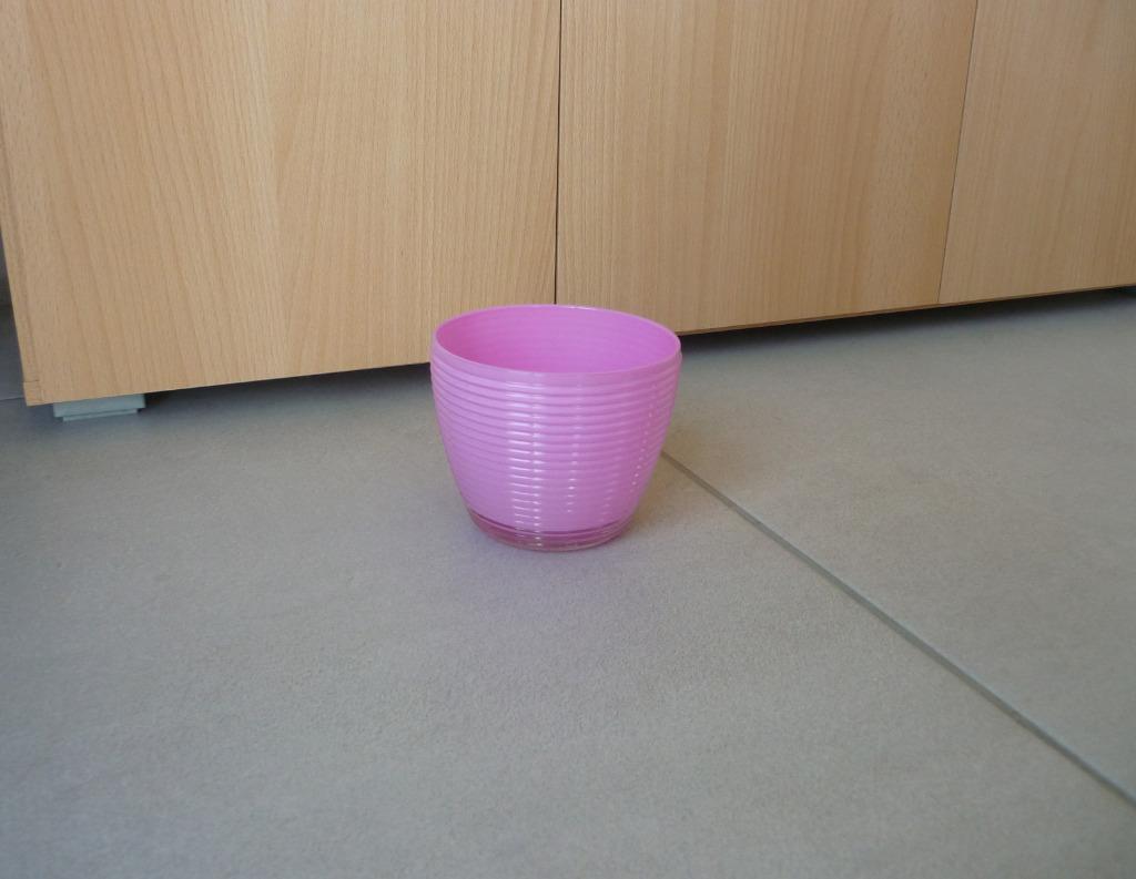 Roze glazen bloempot vaas met ringen groeven, Tuin en Terras, Bloempotten, Ophalen of Verzenden