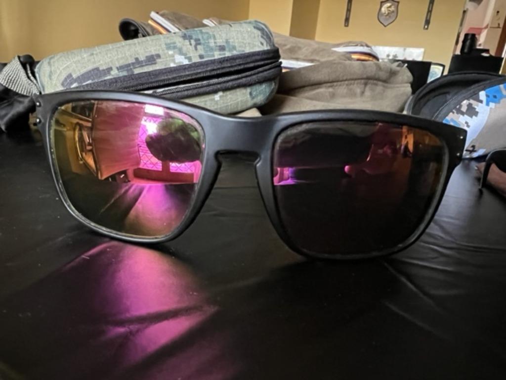 Oakley Holbrook Polarized lens original 100%, Handtassen en Accessoires, Zonnebrillen en Brillen | Heren, Ophalen of Verzenden