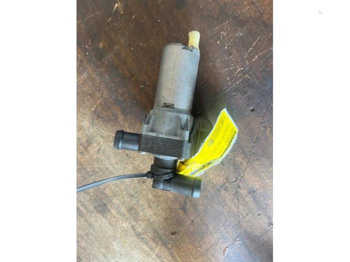 Waterpomp van een BMW 1-Serie, Ophalen of Verzenden, 3 maanden garantie, Gebruikt, BMW