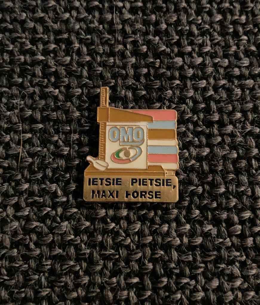 PIN - OMO - IETSIE PIETSIE, MAXI FORSE, Verzamelen, Verzenden, Gebruikt, Merk, Speldje of Pin