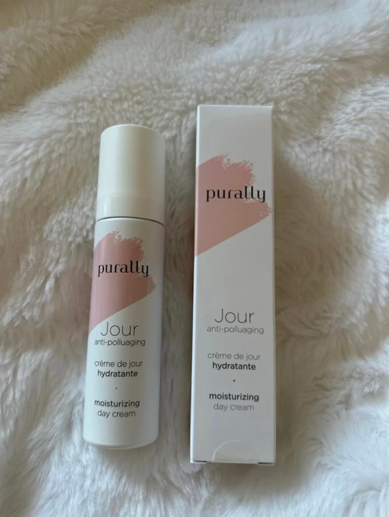 Purally Jour Day cream moisturizing, Enlèvement ou Envoi, Neuf, Tout le visage, Soins