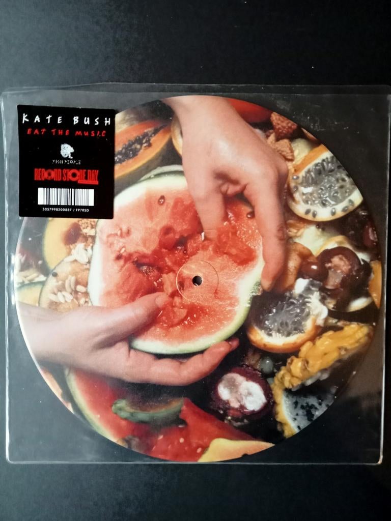 Kate Bush 10" eat the music, limited record Store day.