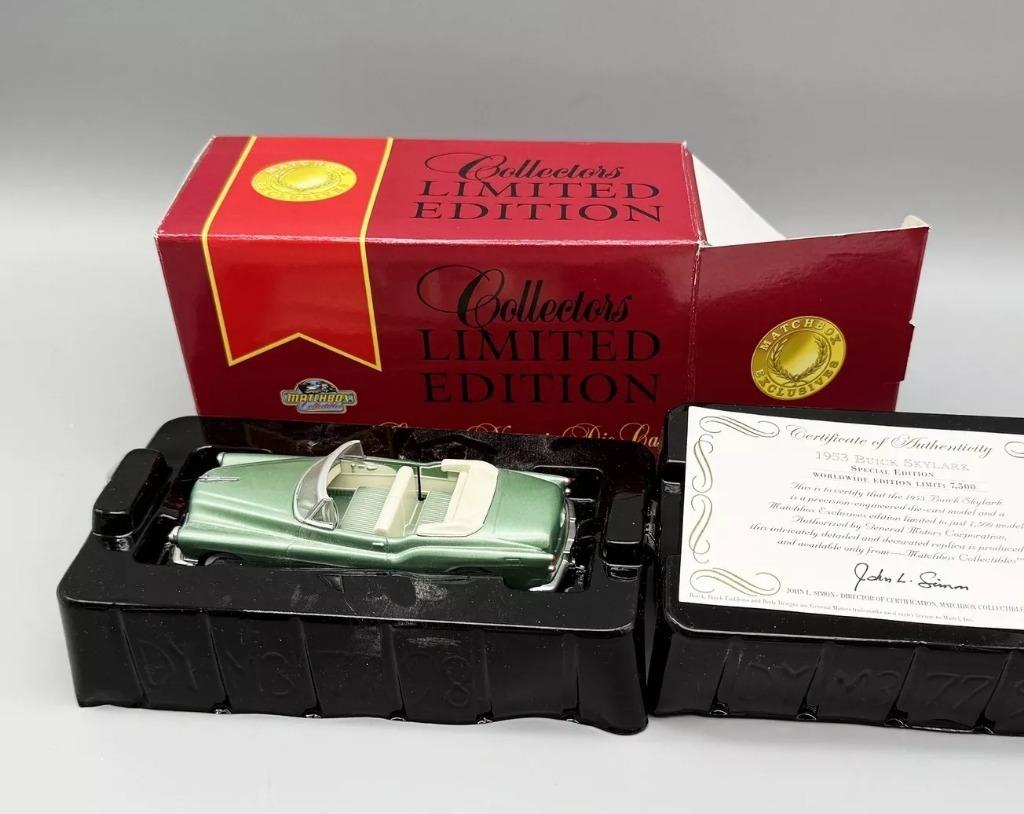 1:43 Matchbox Collectables Dinky DYM37798 1953 Buick Skylark, Hobby & Loisirs créatifs, Voitures miniatures | 1:43, Comme neuf