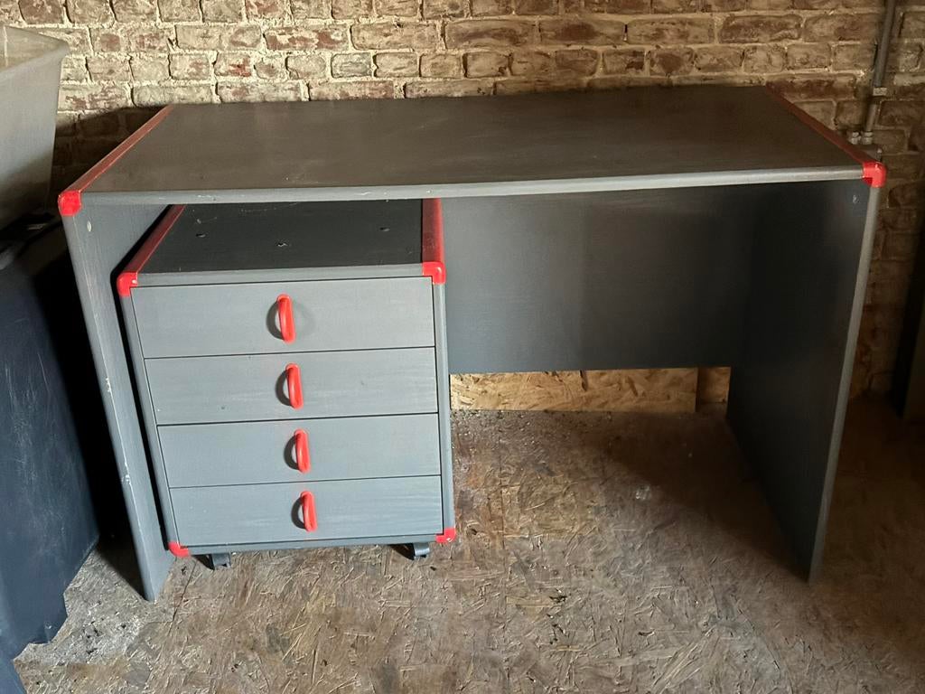 Kledingkast en bureau en twee boekenrekken van slaapkamer, Huis en Inrichting, Ophalen, Gebruikt